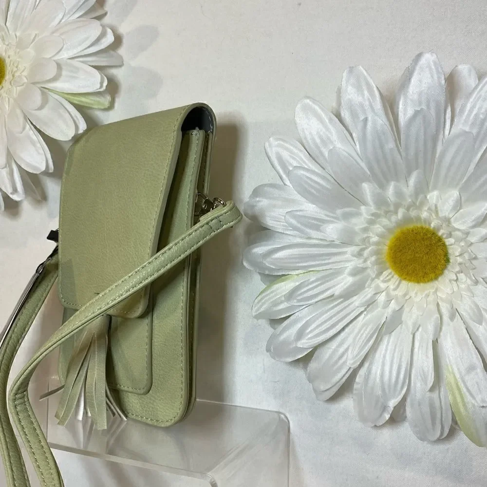 NWT K. Carroll RFID 2 Way Bag